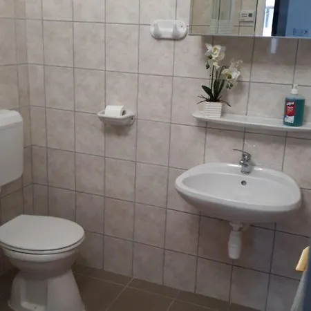 No Stress Panzió-pizzéria-sporttábor 3*